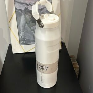 Stanley 36oz IceFlow Aerolight Stainless Steel Water Bottle with Flip Straw 2.0